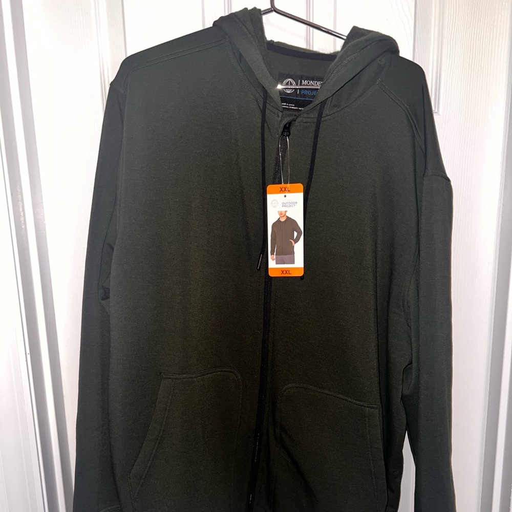 Mondetta Hoodie